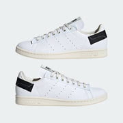 Stan Smith Trainers by adidas